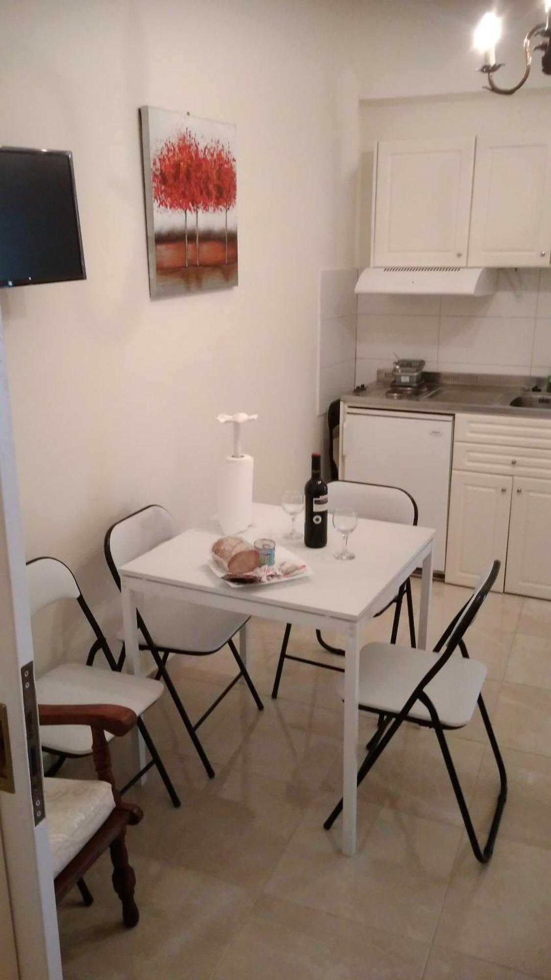 קרפאטוס Mina Apartments מראה חיצוני תמונה