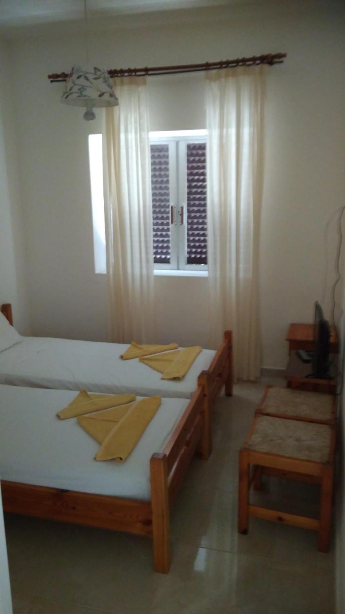 קרפאטוס Mina Apartments מראה חיצוני תמונה
