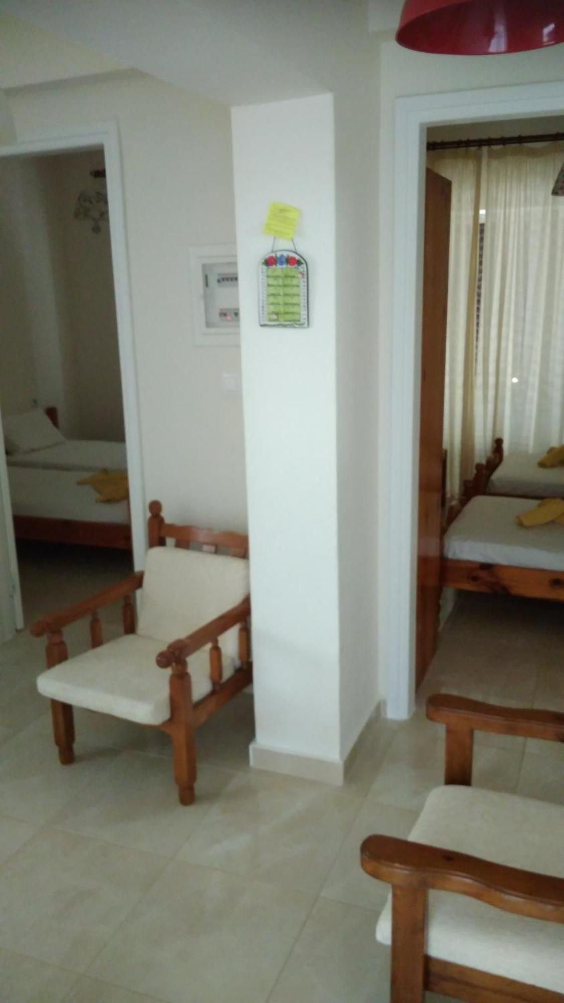 קרפאטוס Mina Apartments מראה חיצוני תמונה