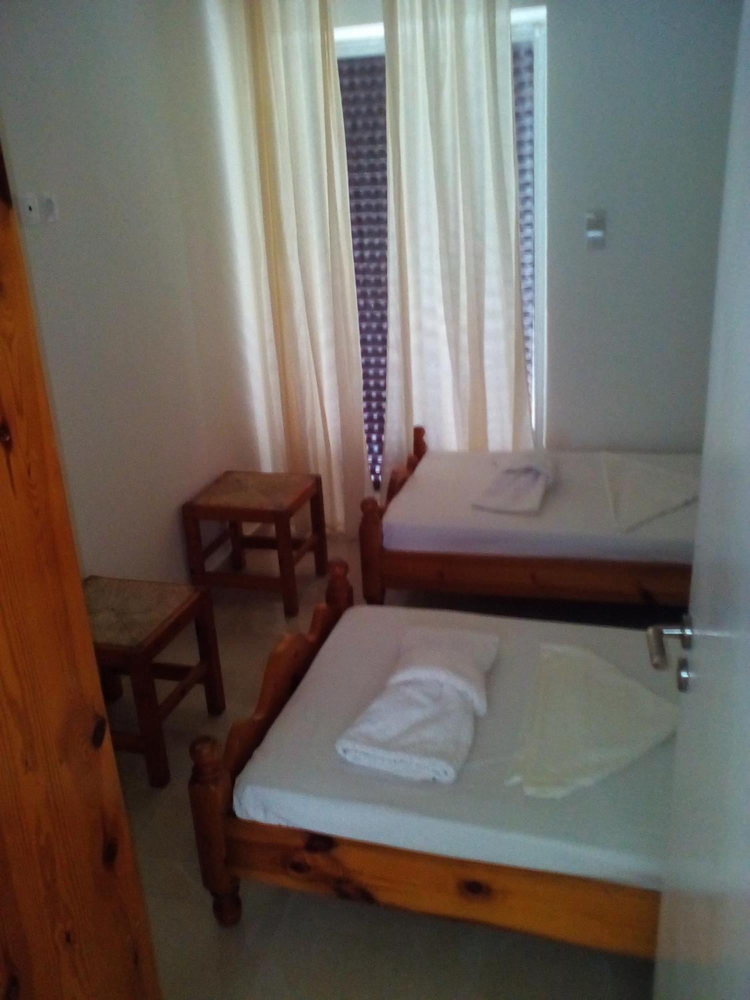 קרפאטוס Mina Apartments מראה חיצוני תמונה